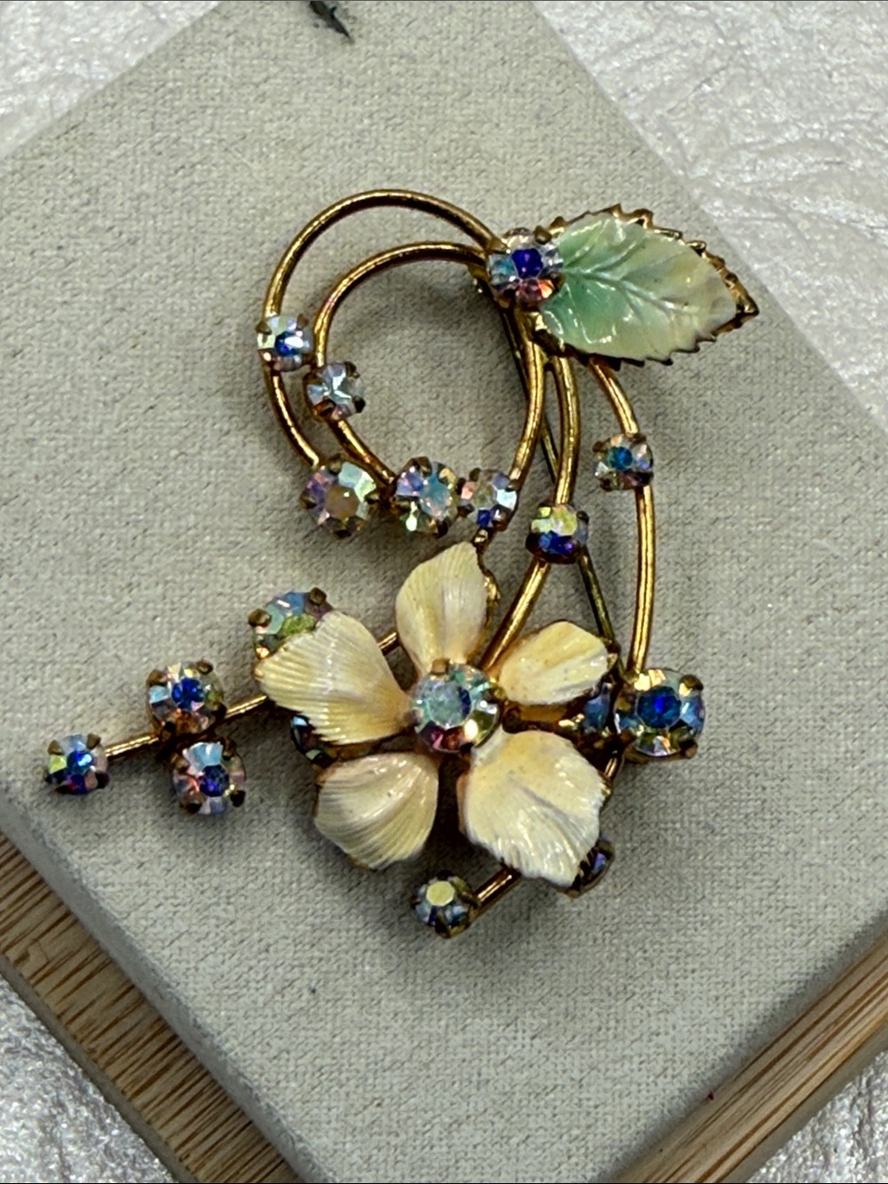 Ultimate Vintage Austria enamel golden Flower Brooch bright Aurora Borealis pin